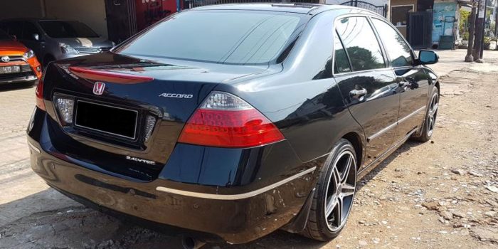 Honda-Accord-Bekas-2006 - KUNINGMEDIA