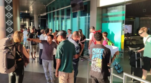 bandara-labuan-bajo bandara-labuan-bajo