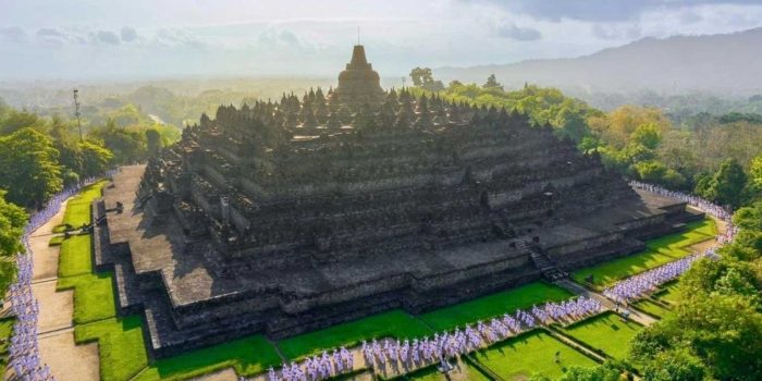 candi-borobudur - KUNINGMEDIA